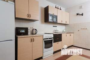 1-к квартира, посуточно, 40м2, 1/1 этаж