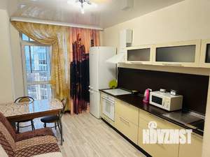 1-к квартира, посуточно, 40м2, 22/24 этаж