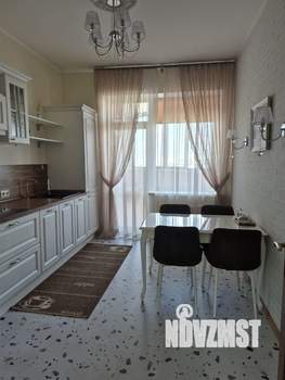 2-к квартира, на длительный срок, 91м2, 13/23 этаж
