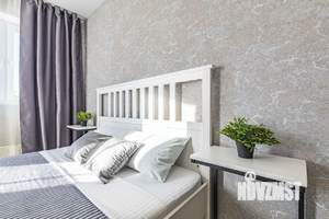 Студия квартира, посуточно, 27м2, 3/17 этаж