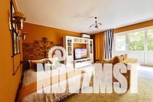 1-к квартира, посуточно, 44м2, 3/9 этаж