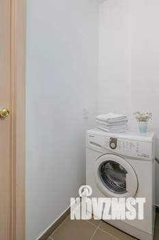 1-к квартира, посуточно, 40м2, 8/26 этаж