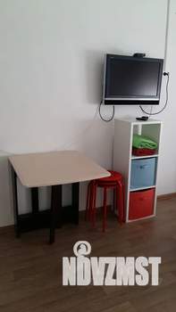Студия квартира, посуточно, 18м2, 1/9 этаж