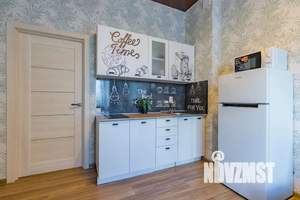2-к квартира, посуточно, 40м2, 2/25 этаж