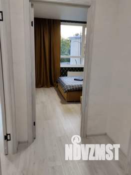 1-к квартира, посуточно, 40м2, 2/25 этаж