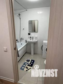 2-к квартира, посуточно, 42м2, 6/25 этаж