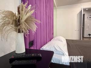 1-к квартира, посуточно, 43м2, 8/25 этаж