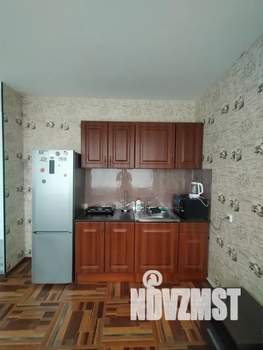 Студия квартира, посуточно, 40м2, 5/25 этаж