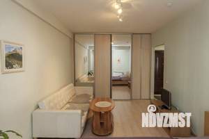 1-к квартира, посуточно, 50м2, 1/1 этаж