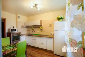 1-к квартира, посуточно, 36м2, 1/1 этаж