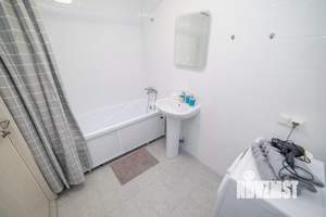 2-к квартира, посуточно, 60м2, 1/1 этаж