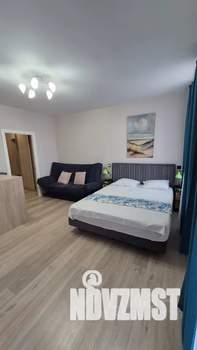 Студия квартира, посуточно, 33м2, 19/19 этаж