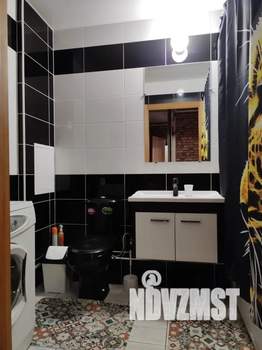1-к квартира, посуточно, 44м2, 3/17 этаж