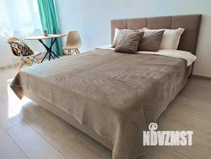 1-к квартира, посуточно, 42м2, 12/25 этаж