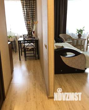 1-к квартира, посуточно, 38м2, 1/1 этаж