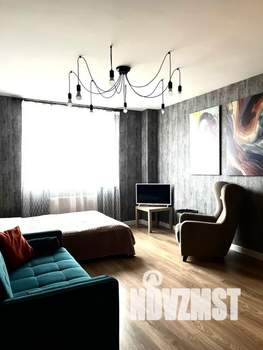 Студия квартира, посуточно, 36м2, 13/16 этаж