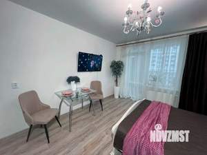 Студия квартира, посуточно, 30м2, 18/33 этаж