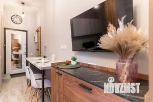 Студия квартира, посуточно, 25м2, 1/14 этаж