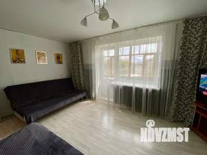 3-к квартира, посуточно, 65м2, 3/10 этаж