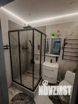 Студия квартира, посуточно, 28м2, 3/25 этаж