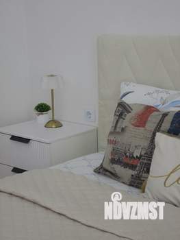 Студия квартира, посуточно, 35м2, 10/16 этаж