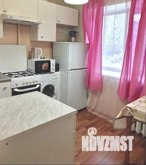 1-к квартира, посуточно, 35м2, 3/5 этаж