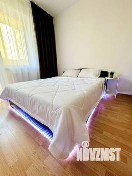2-к квартира, посуточно, 72м2, 3/23 этаж