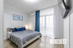 2-к квартира, посуточно, 46м2, 35/35 этаж