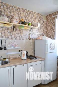 2-к квартира, посуточно, 40м2, 5/5 этаж