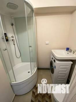 Студия квартира, посуточно, 30м2, 17/17 этаж