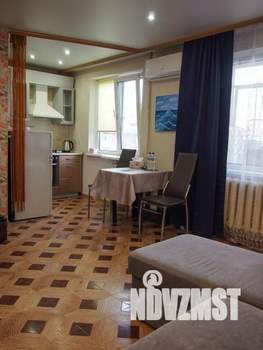 2-к квартира, посуточно, 48м2, 1/1 этаж