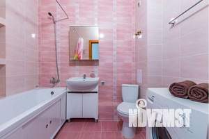 3-к квартира, посуточно, 65м2, 1/25 этаж