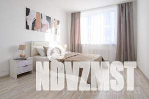 1-к квартира, посуточно, 35м2, 16/25 этаж