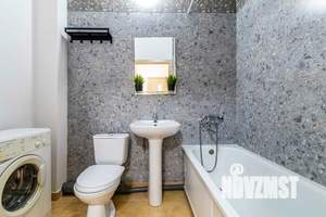 1-к квартира, посуточно, 40м2, 4/25 этаж