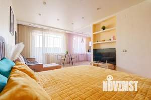 Студия квартира, посуточно, 40м2, 11/16 этаж