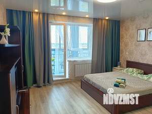 1-к квартира, посуточно, 37м2, 5/10 этаж
