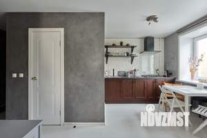 Студия квартира, посуточно, 40м2, 2/6 этаж