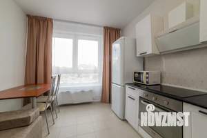 1-к квартира, посуточно, 35м2, 3/20 этаж
