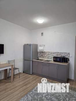 Студия квартира, посуточно, 30м2, 10/25 этаж