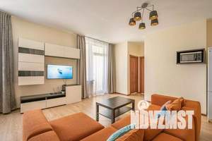 2-к квартира, посуточно, 65м2, 20/25 этаж