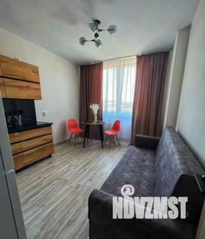 1-к квартира, посуточно, 35м2, 4/25 этаж