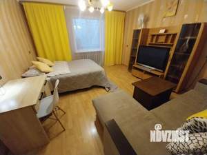 1-к квартира, посуточно, 32м2, 4/9 этаж