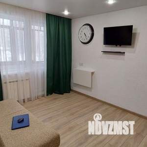 2-к квартира, посуточно, 43м2, 1/1 этаж