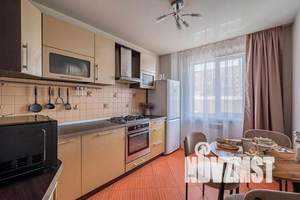 1-к квартира, посуточно, 35м2, 3/10 этаж