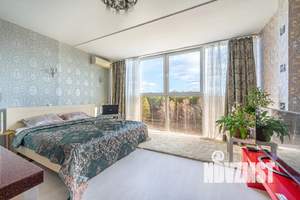 Студия квартира, посуточно, 33м2, 7/9 этаж