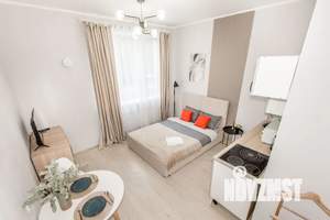 Студия квартира, посуточно, 23м2, 1/18 этаж