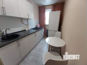 1-к квартира, посуточно, 32м2, 4/9 этаж