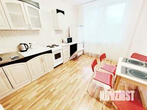 2-к квартира, посуточно, 75м2, 1/1 этаж