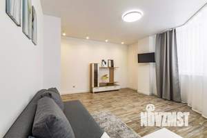 2-к квартира, посуточно, 42м2, 1/1 этаж