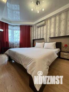 1-к квартира, посуточно, 41м2, 1/1 этаж